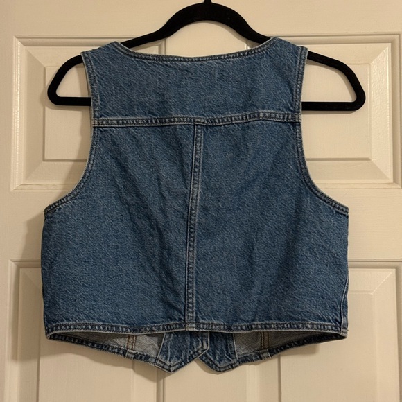 Denim Crop Vest Top in Pawley Wash | Size 10 - Picture 6 of 8